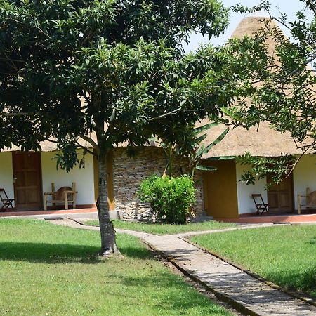 Kibale Guest Cottages 포트포털 외부 사진