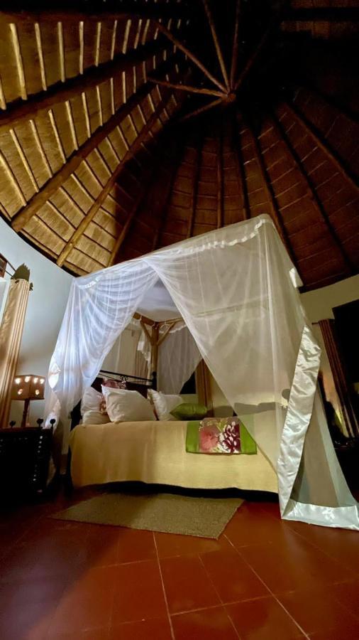 Kibale Guest Cottages 포트포털 외부 사진